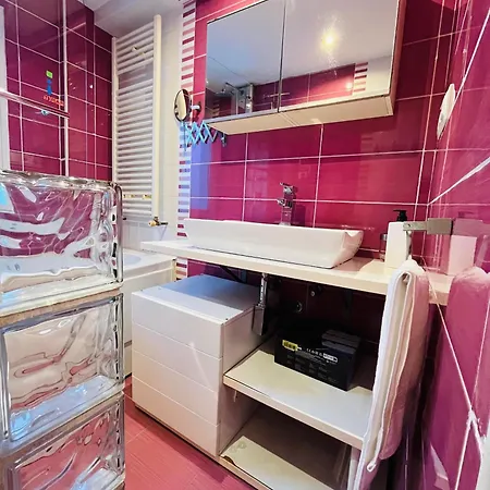 Apartment Espacioso En By Bebalmy *